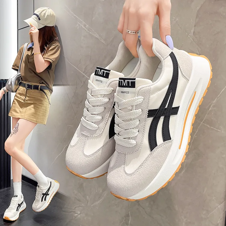 达尔惠/日系秋季新款小蛮腰阿甘鞋女 经典百搭休闲舒适防滑德训鞋