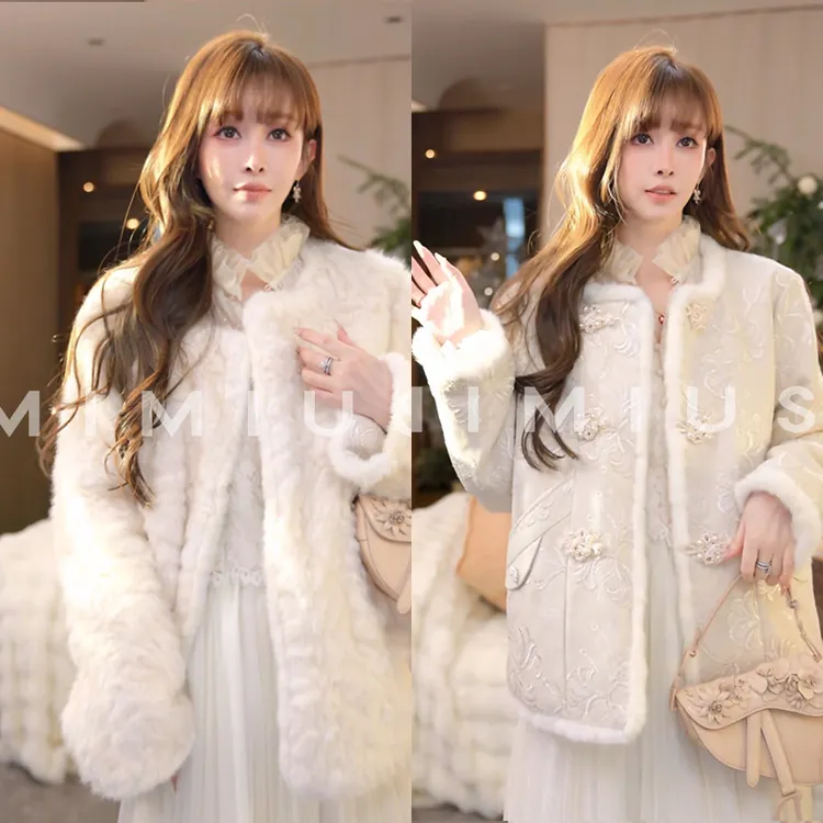 【mimius】P 超重工绣花立体盘扣双面穿毛毛拼接外套 G11172