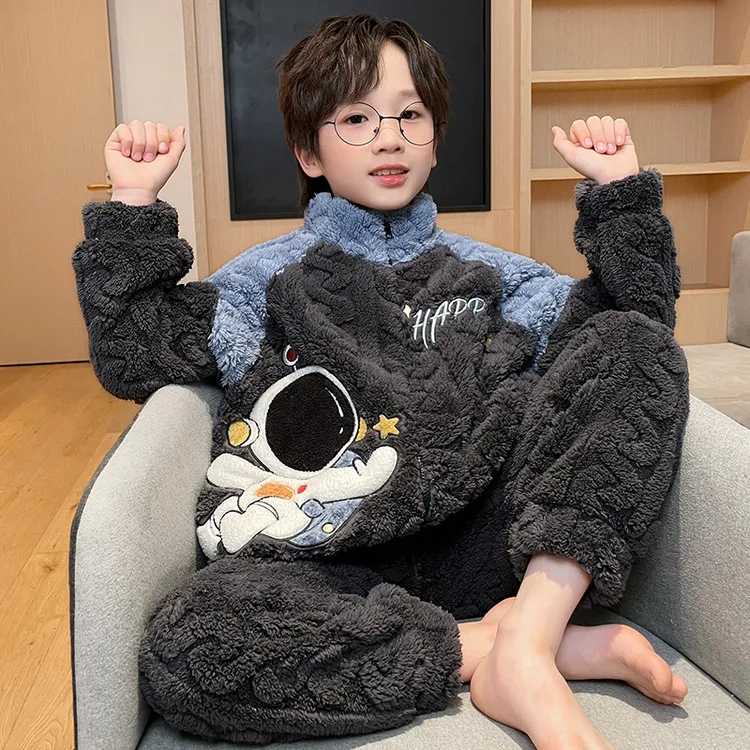 男童睡衣青少年秋冬季珊瑚绒加绒加厚男孩卡通洋气大童家居服冬款