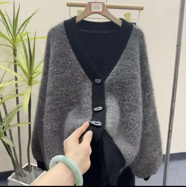 2025韩系开衫新款韩版百搭亲肤套头衫显瘦气质洋气v领宽松时尚