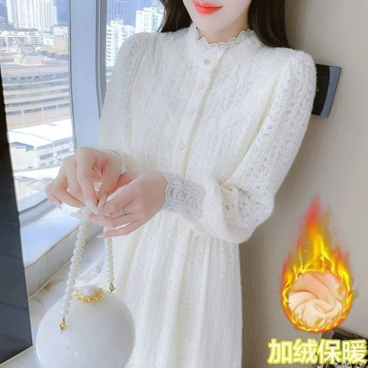 蕾丝打底连衣裙女春秋冬季2025年新款配大衣裙子加绒加厚内搭长裙