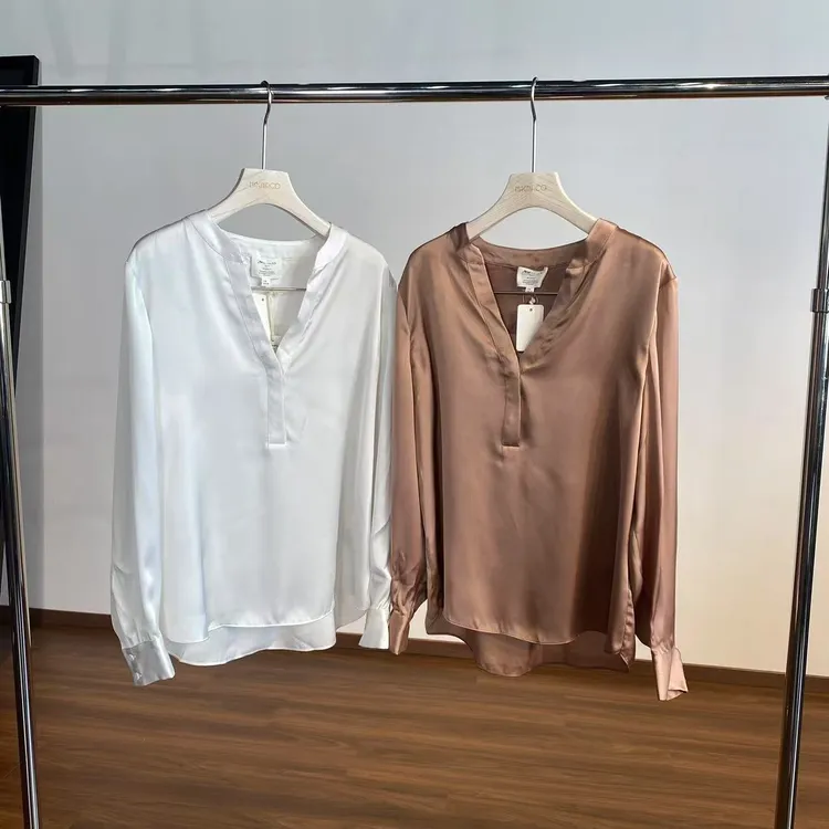 MNFK 2025款双色衬衫 WH0038