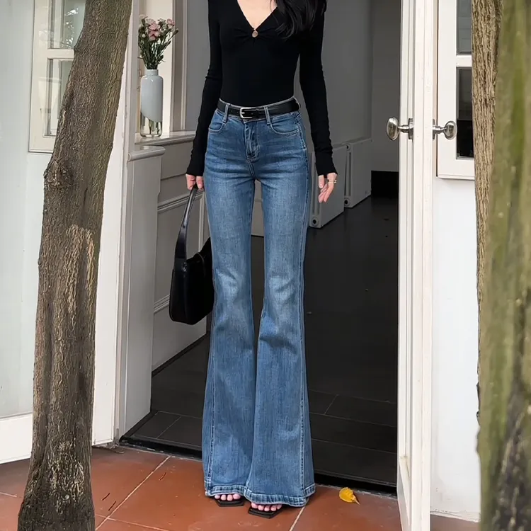 复古蓝弹力高腰微喇牛仔裤女2025夏季新款高腰显瘦修身喇叭马蹄裤