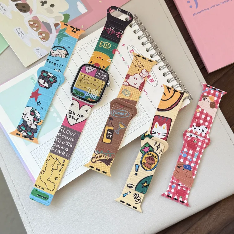 适用iwatch11苹果S10手表表带applewatch9/8/7卡通系列硅胶SE表带