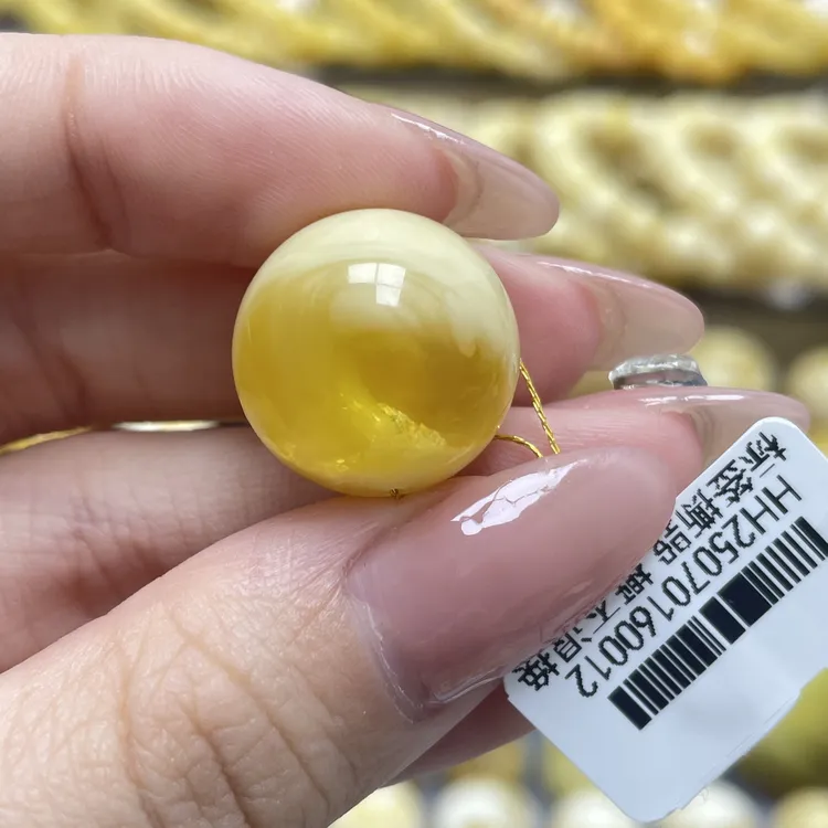 段掌柜臻选·17.6mm天然原矿蜜蜡金妖白特色荧光大溶洞圆珠微瑕