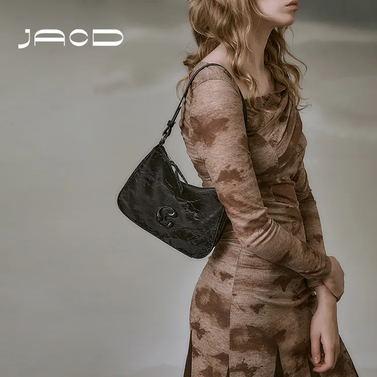 JACD 时髦好物女士废土包百搭斜挎包新款小众质感腋下包