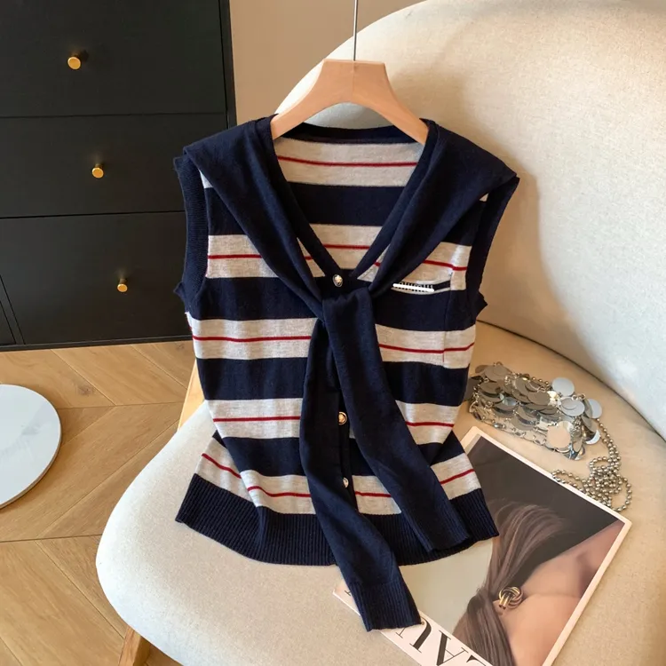 海军领假两件正肩休闲百搭显瘦条纹单排扣针织上衣背心配披肩