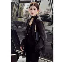 G. yantong/郭彦彤【微瑕】缎面简约净版西装外套女爆款显瘦WTL39