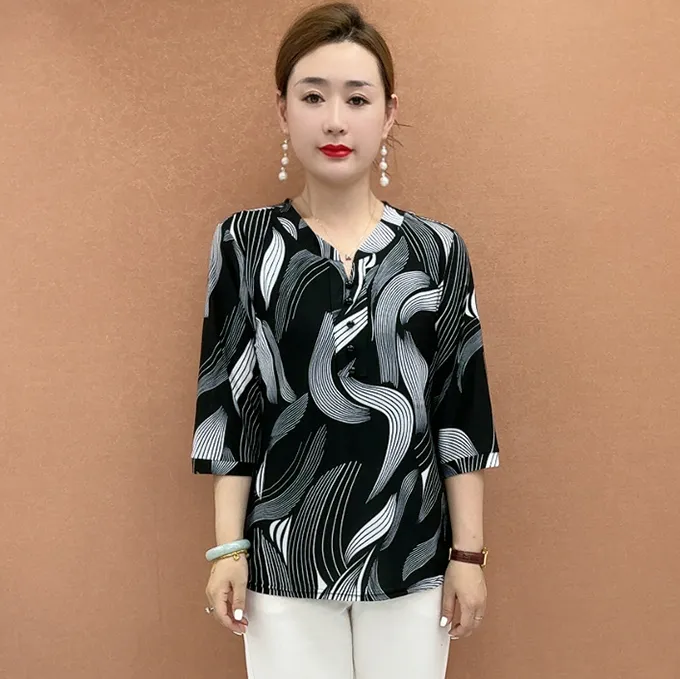 妈妈小衫七分袖花色T恤70岁中老年女装60-80岁奶奶上衣春秋女