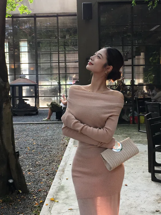 【情迷芬兰】一字领秋冬温柔韩版气质百搭针织修身显瘦连衣裙女