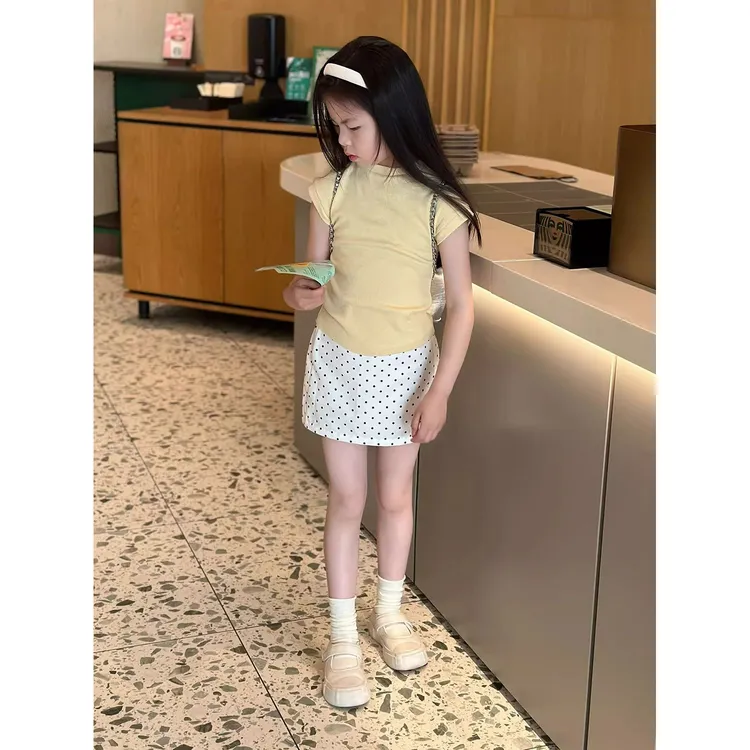 韩国童装2025夏季新款奶黄色弹力修身短袖T恤女童