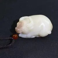 和田玉糖白生肖牛挂件（Y）