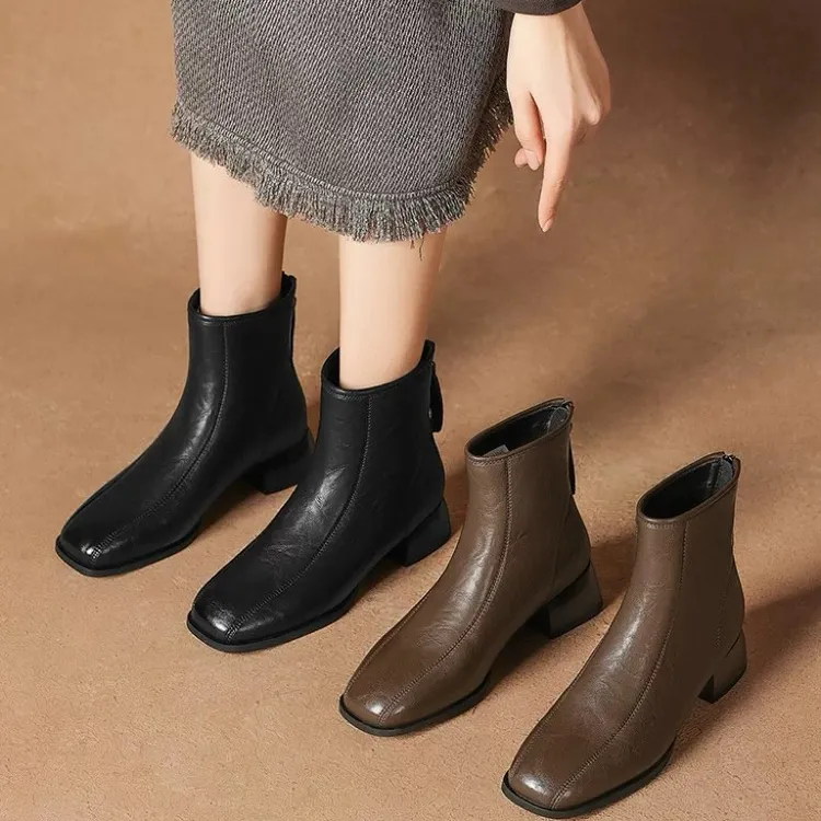 [有运费险]女靴冬季秋冬显脚小女士短筒靴马丁靴中跟瘦瘦靴