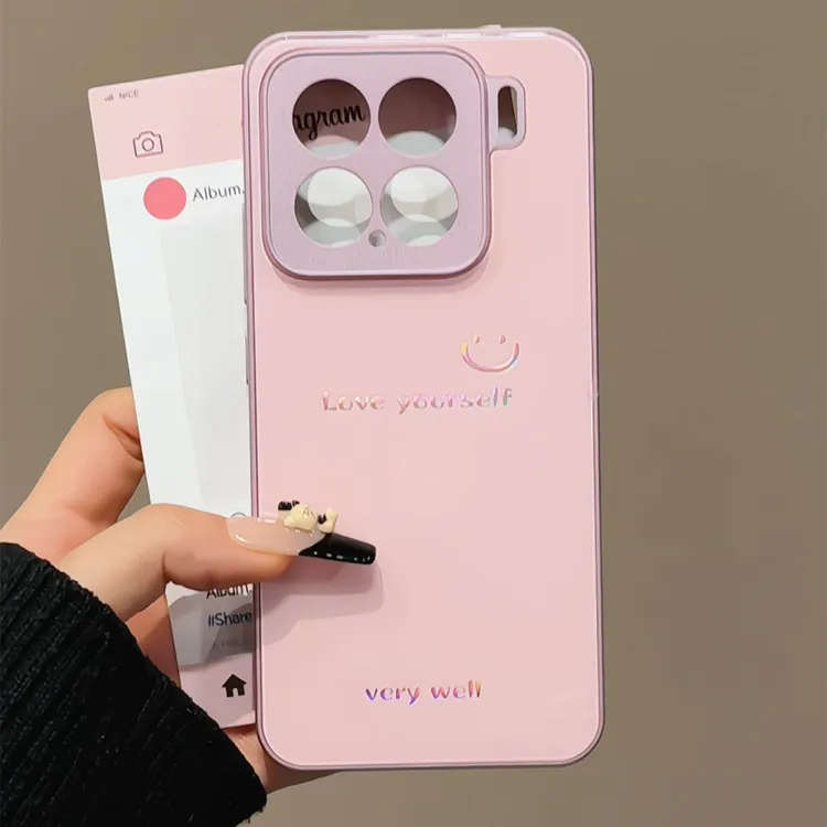 适用苹果15金属烫金玻璃壳iPhone16pro手机壳华为mate70笑脸love