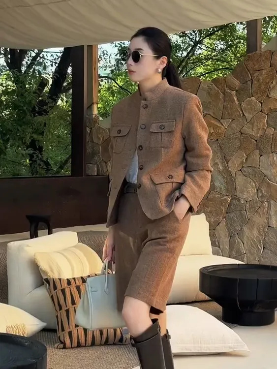 韩版时尚小香风套装女秋冬款2025休闲气质单排扣外套五分裤两件套