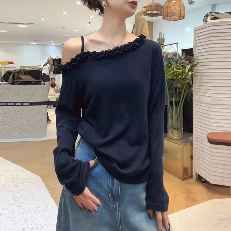 韩系早秋穿搭斜肩长袖t恤女小个子巨好看的内搭打底衫露肩上衣ins