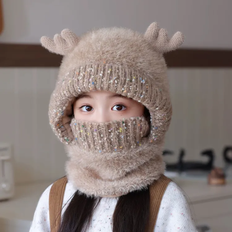 毛绒帽卡通风套头帽圆顶女帽子骑车保暖帽加厚护耳帽