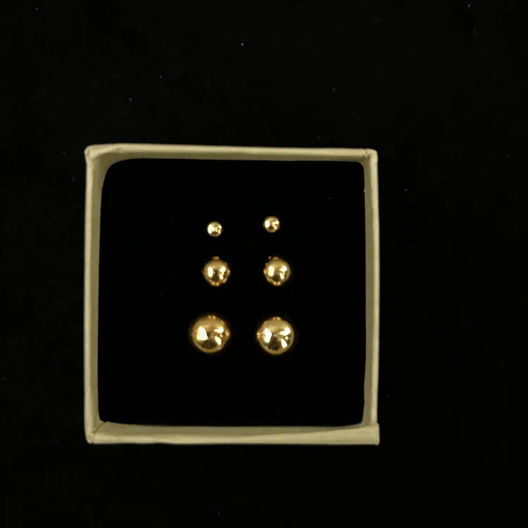 铜合金婚庆饰品 铜合金耳饰仿金品 不掉色