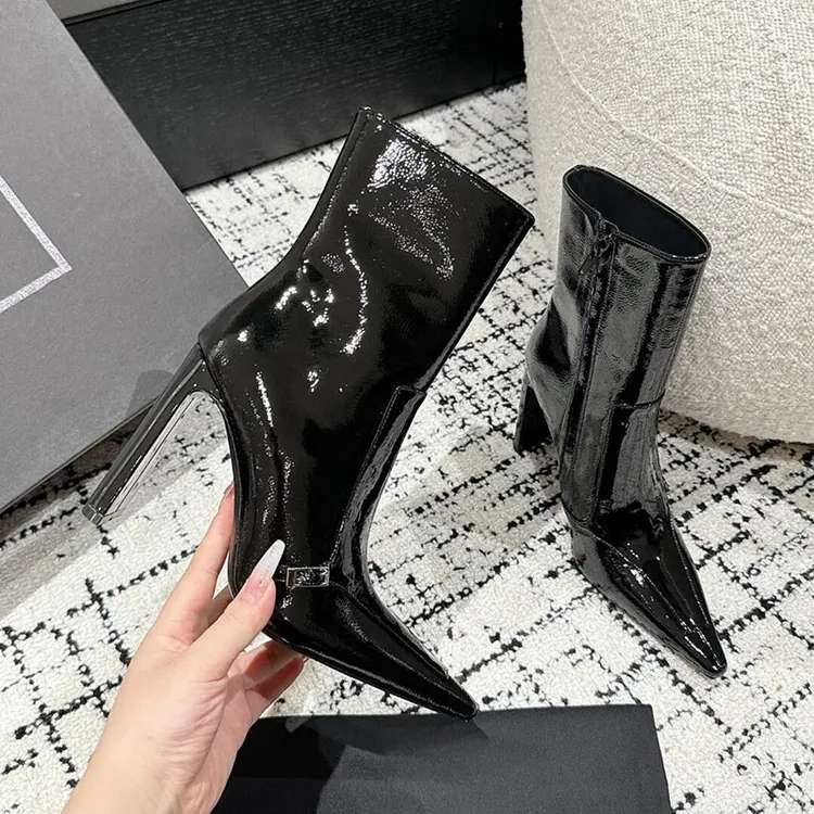 秋冬新款尖头粗跟中筒靴子侧拉链高跟短靴性感时装靴漆皮痩痩靴女
