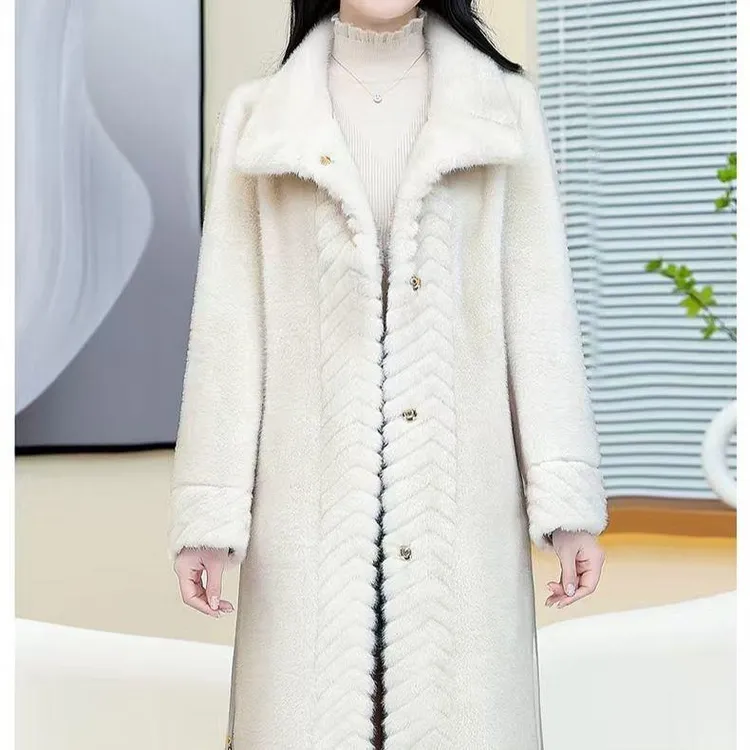 老板娘自留款海宁设计师款仿貂绒外套翻领待扣女士外