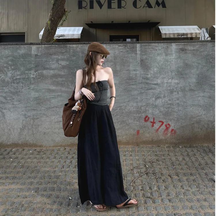 设计感条纹抹胸背心女2025夏季新款外穿辣妹性感纯欲上衣阔腿裤子