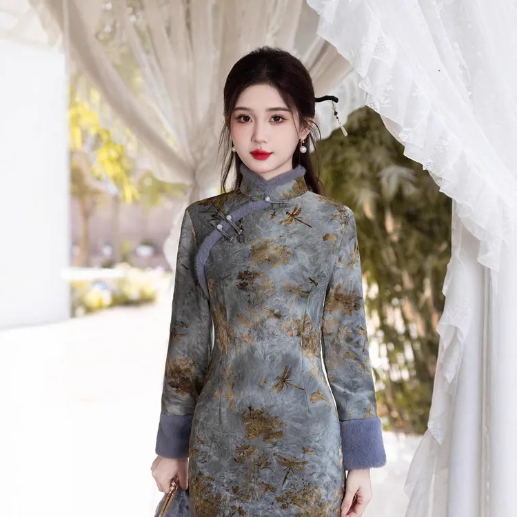 老上海旗袍新款冬季加绒长袖轻款复古改良连衣裙国风日常女气质