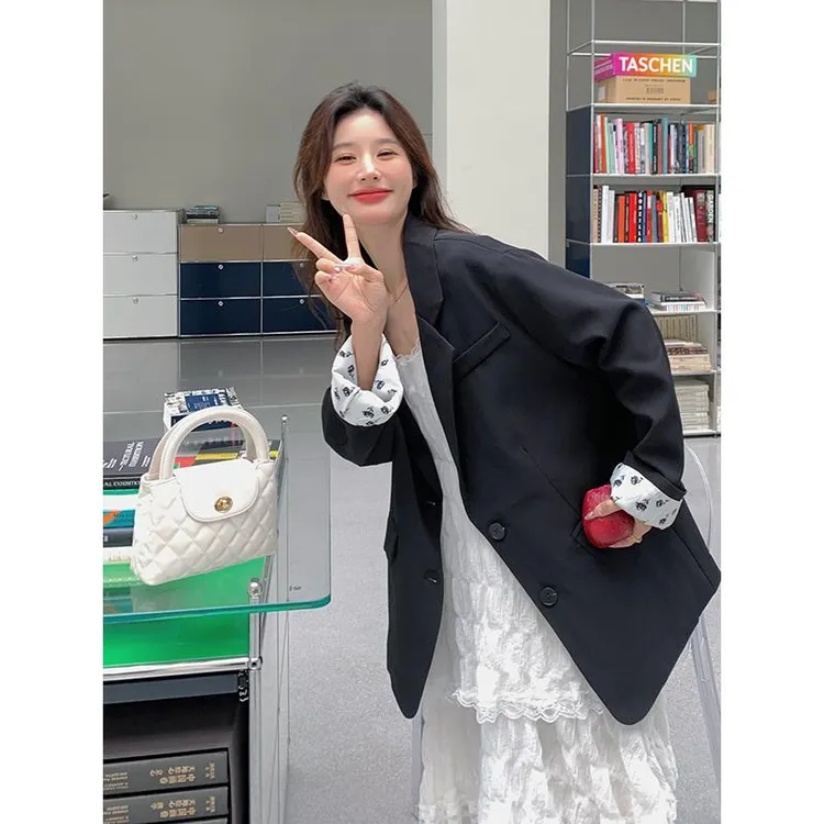 高级感黑色西装外套女2025春季新款时尚韩系休闲气质通勤百搭西服