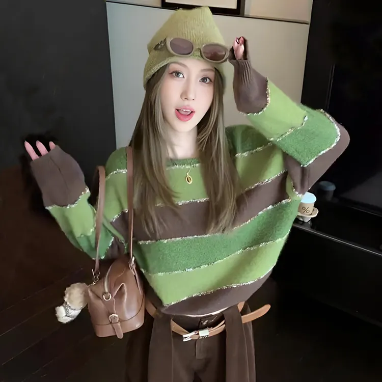 慵懒风圆领撞色条纹毛衣女2025新款秋季时尚洋气减龄宽松休闲上衣