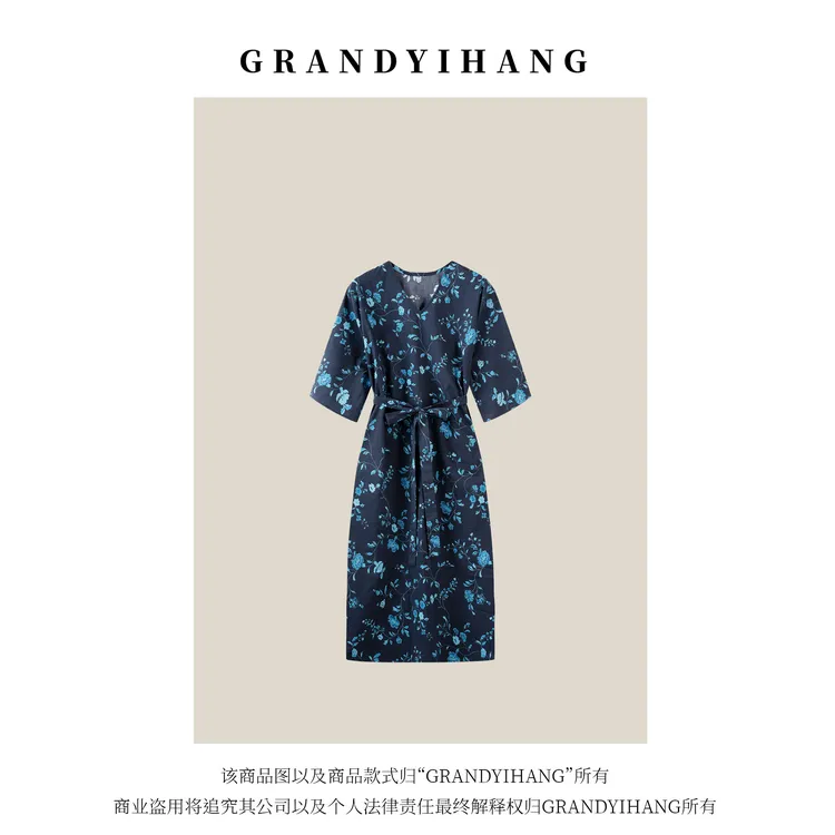 夏季新款时尚简约气质V领连衣裙23807