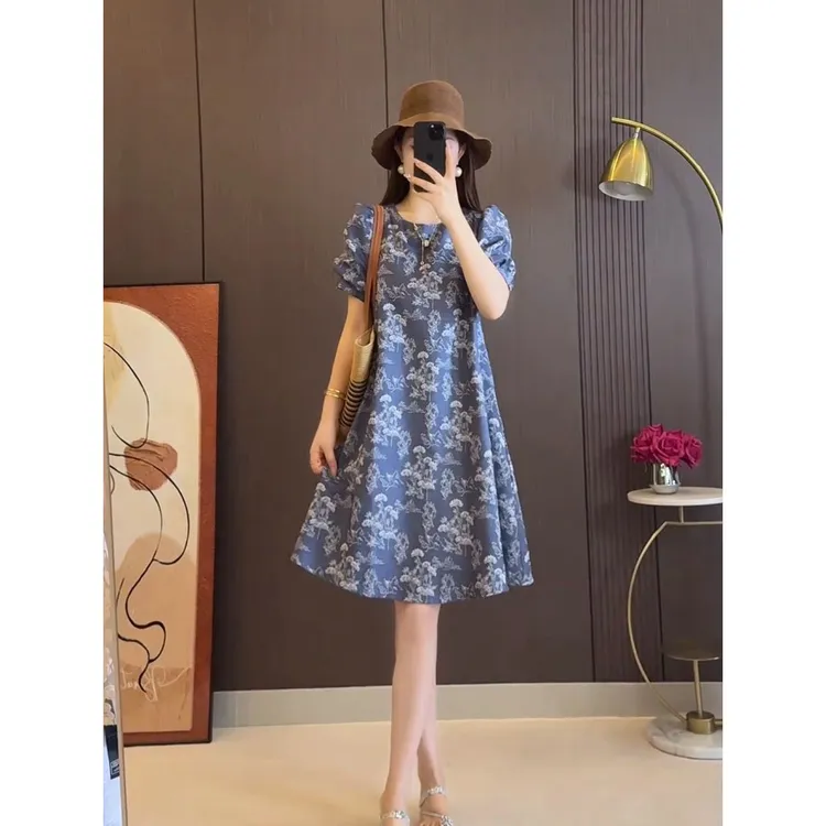 大码夏季新款宽松显瘦气质连衣裙胖mm短袖设计款碎花泡泡袖A字裙