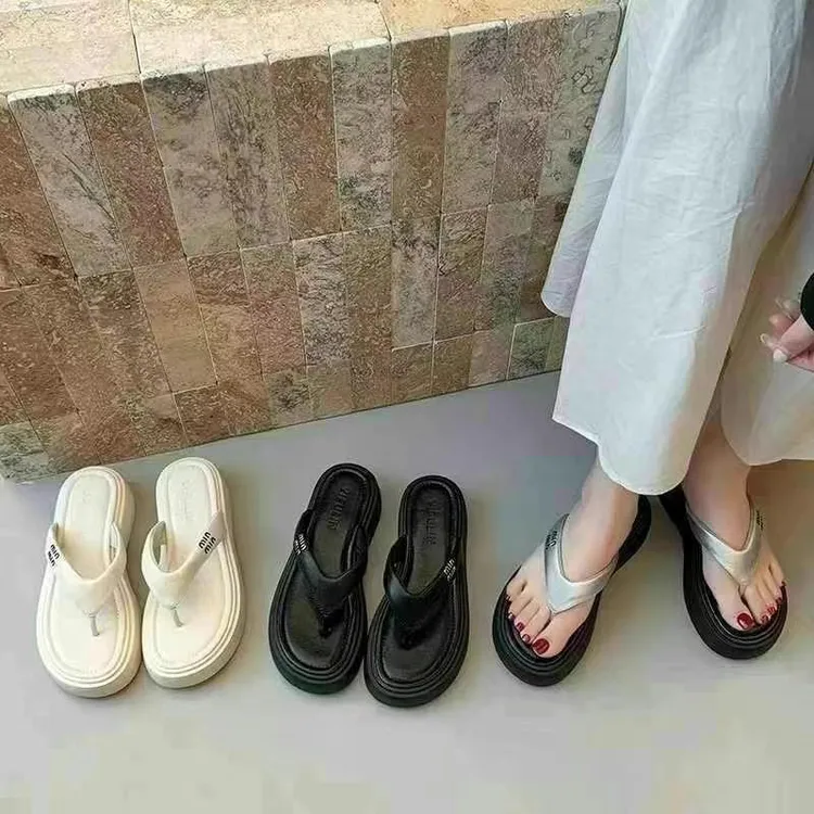 厚底凉拖鞋女2025新款夏季外穿凉鞋百搭配裙子夹趾人字拖人字拖鞋
