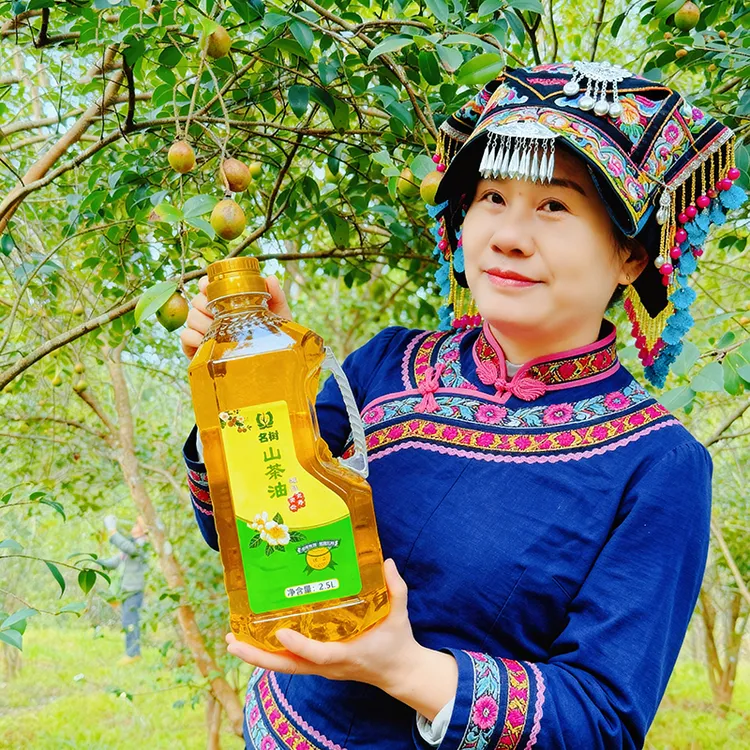 广西长寿乡头道冷榨野生老树茶籽油山茶油正宗山茶油