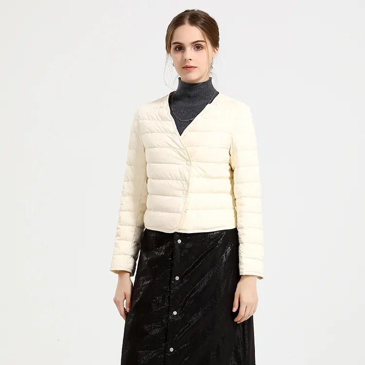 乐裘冬季羽绒服女款新款短款轻薄内胆时尚鹅绒加厚保暖外套LD3257