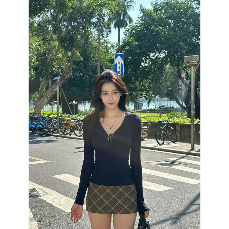 美式辣妹修身v领绑带t恤女早秋长袖显瘦内搭上衣显瘦百搭半身裙