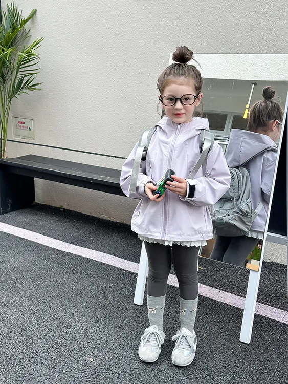 【25F022】秋季儿童硬核4级强防水冲锋衣男女童户外防风连帽外套