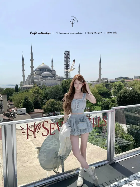 【蓝鸢尾】法式早秋季新款蓝灰色蕾丝拼接无袖上衣女+高腰裙裤