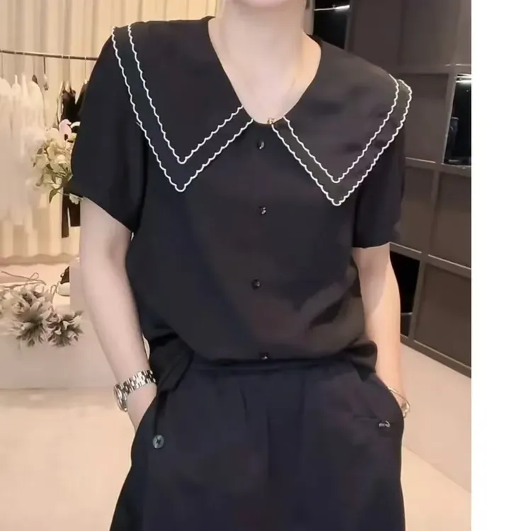 2025夏款娃娃领设计感时尚百搭短袖显瘦上衣女