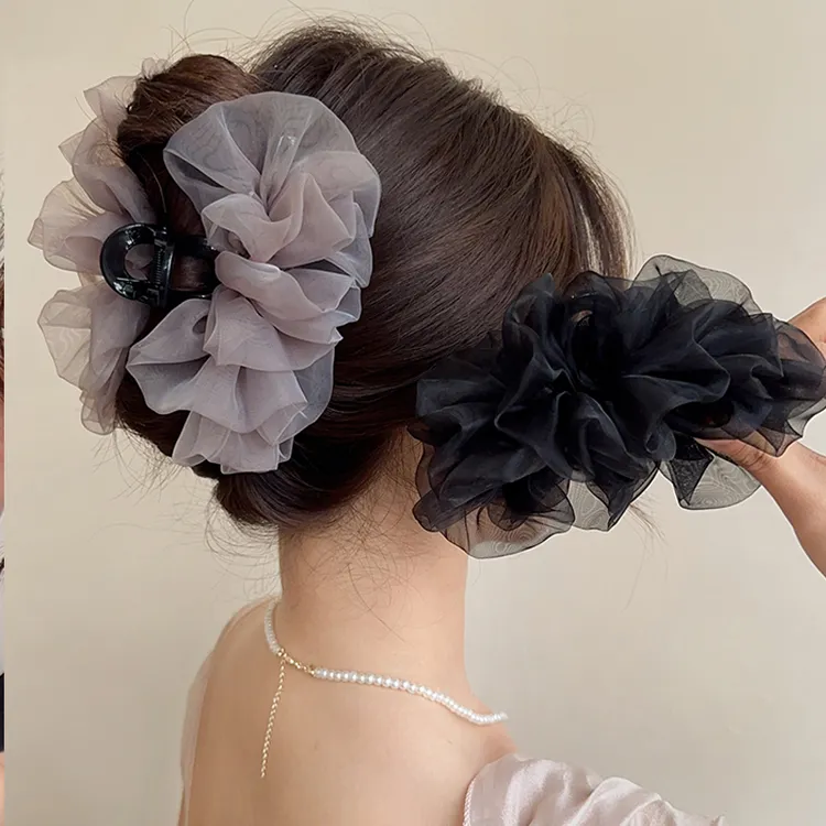 高端蓬松云朵泡泡抓夹女2025新款大号后脑勺蝴蝶结盘发鲨鱼夹发夹