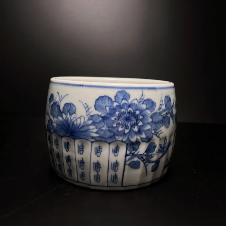 日本回流，濑户烧，青花手绘 花卉纹，香炉，11.3*8.5