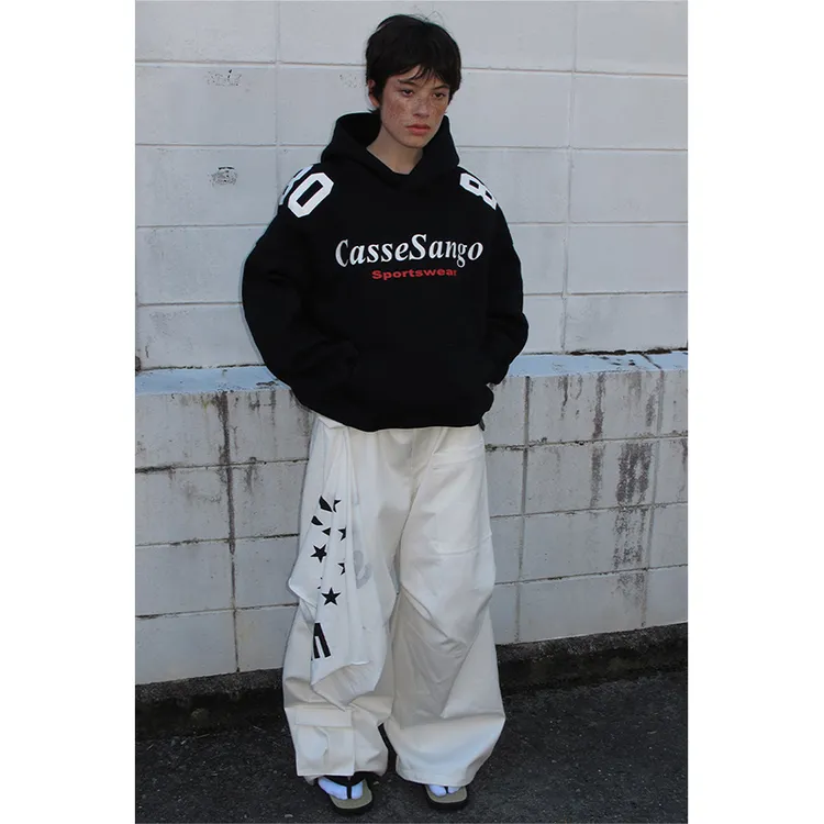 芊喜Studio 高克重戴帽橄榄服宽肩结构印花撞色宽松街头连帽卫衣