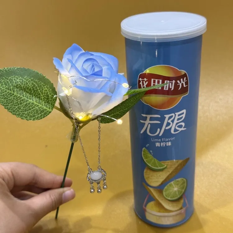 520新款玫瑰花薯片桶惊喜藏花仿真花送男女朋友父母闺蜜礼物