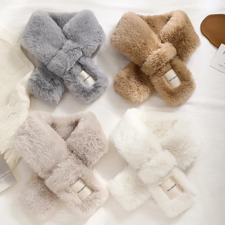 仿獭毛毛交叉围巾2025新品毛绒围脖女不掉色保暖冬季加厚毛领柔软