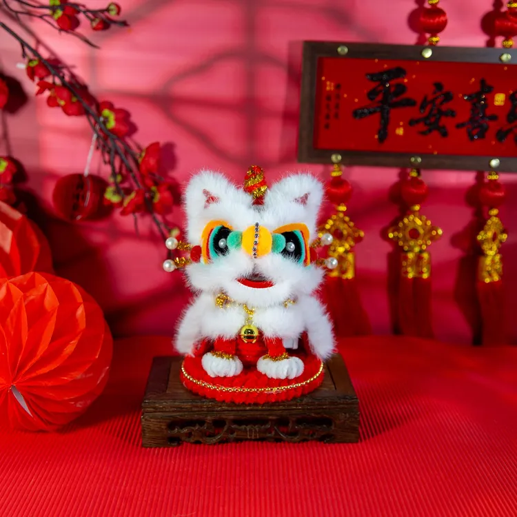 车载办公桌国风醒狮摆件灯笼醒狮亮灯款毛绒玩具