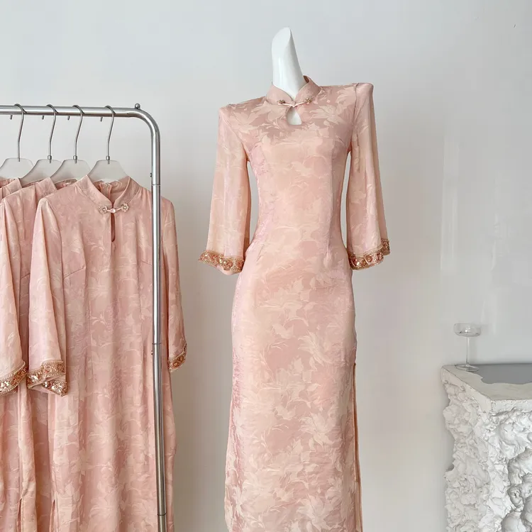 凌茜恣禾甜月香新中式珠光提花改良旗袍早秋旗袍领镂空连衣裙