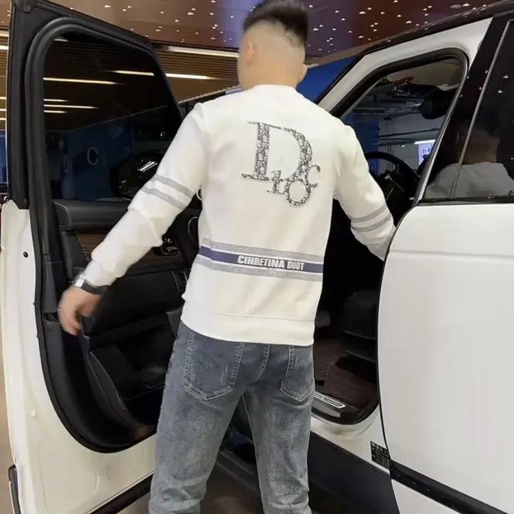 2025冬季长袖不起球卫衣圆领印花宽松修身男装休闲网红秋冬上衣