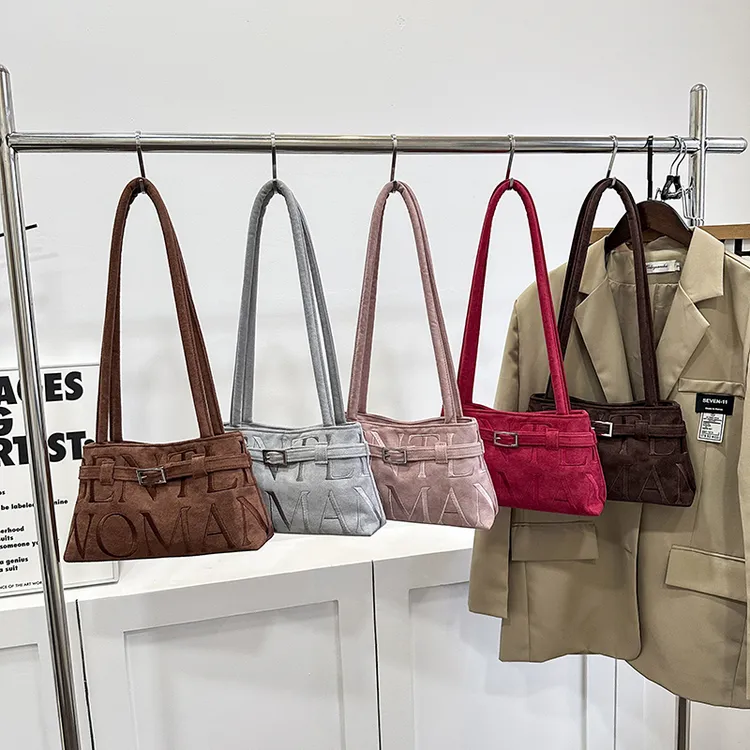 郜姐家2026新款单肩复古简约风跨境风潮腋下包纯色字母刺绣麂皮绒