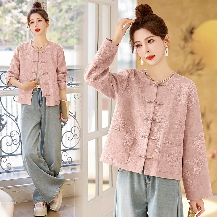 2025春装新款新中式国风复古盘扣高级感刺绣洋气时髦短款外套上衣
