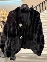 大气元（外套）原创设计高质光泽感毛毛外套#D0004