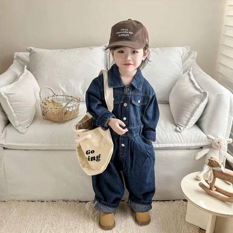 春秋季男女宝宝宽松洋气牛仔连体衣长袖韩版儿童外出哈衣爬服潮
