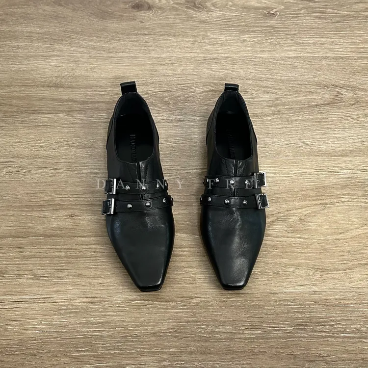 Dannyfrey法式小众头层牛皮女方头双扣带可调节铆钉深口单鞋2.5CM